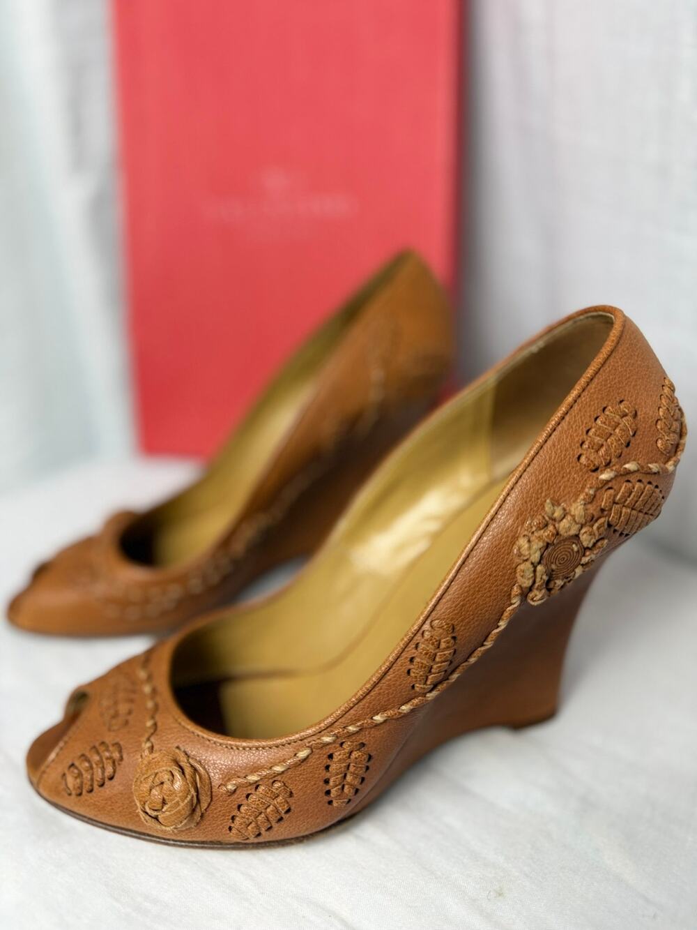 Valentino Garavani XAS667A Brown Leather Floral Peep Toe Wedge Pumps 40